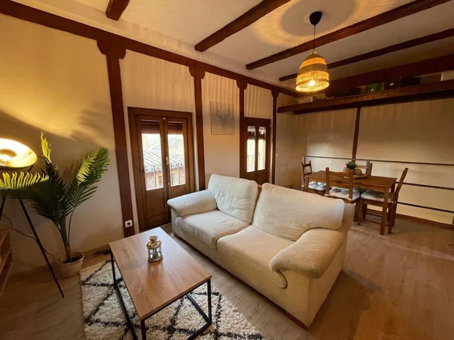 Vistas Desde La Plata Apartment โตเลโด ภายนอก รูปภาพ